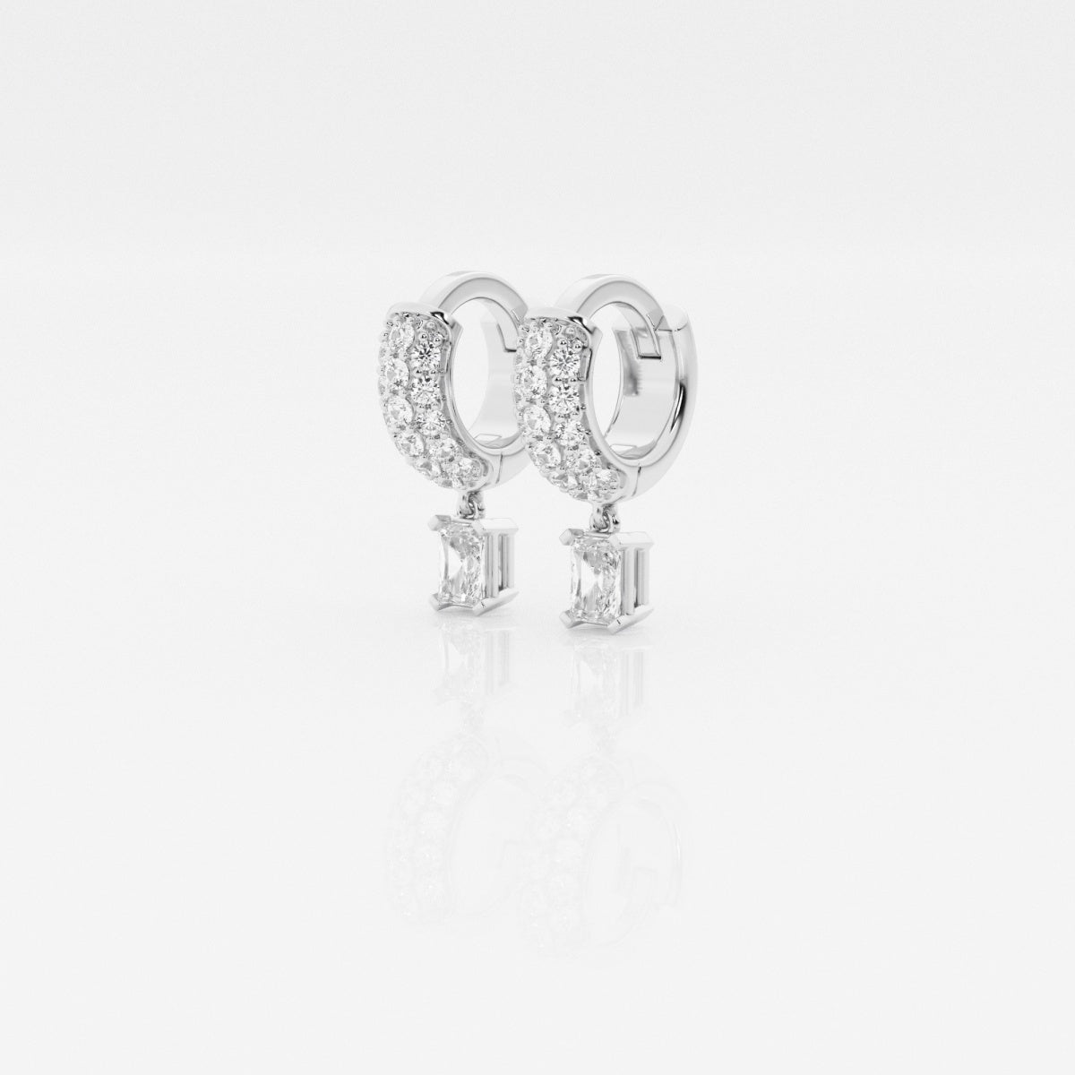 Hana - Chic Modern Huggie Style Earrings