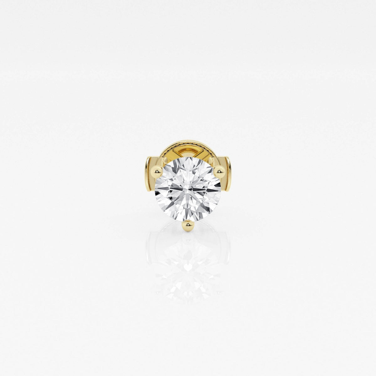 Lara - Radiant Three-Prong Style Earrings