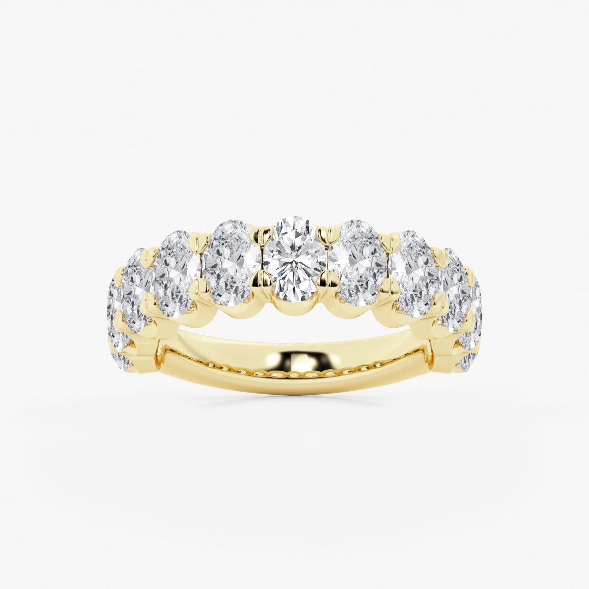 Lucy - Graceful Oval Design Wedding Ring