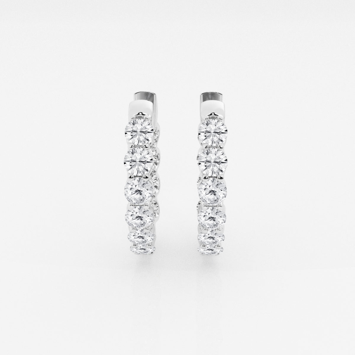 Clara - Timeless Oval Design Earrings