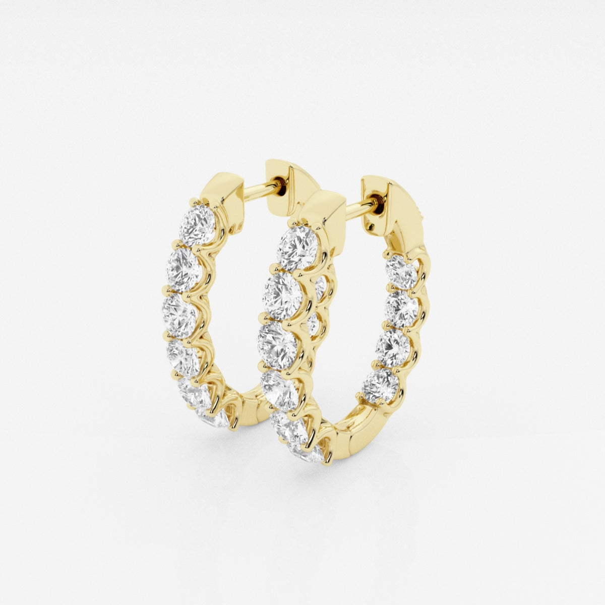 Clara - Timeless Oval Design Earrings