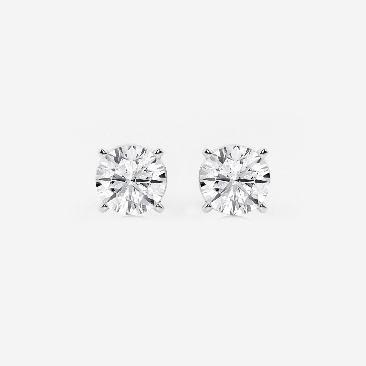 Sophia - Timeless Four-Prong Design Earrings