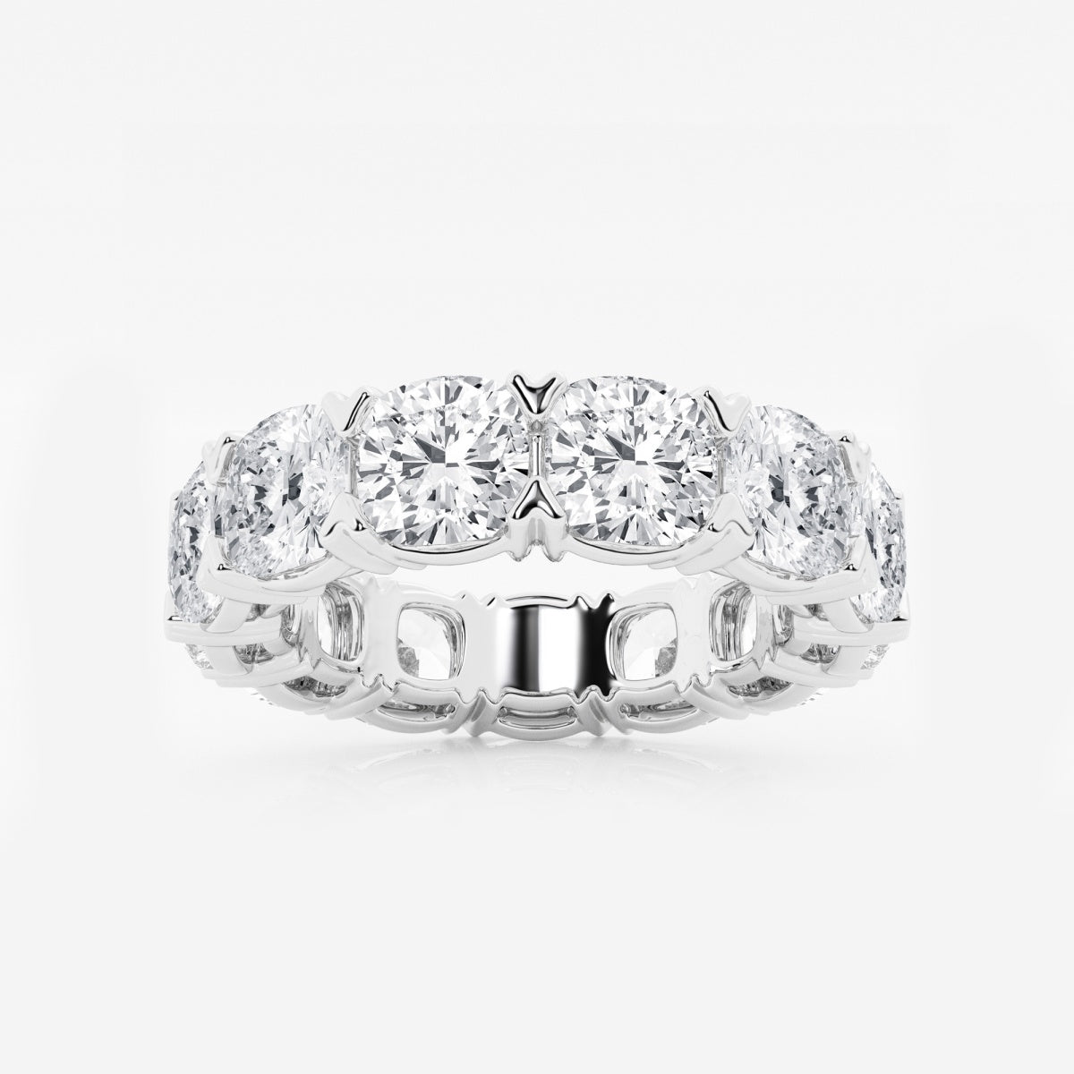 Evangeline - Bold V-Prong Design Wedding Ring