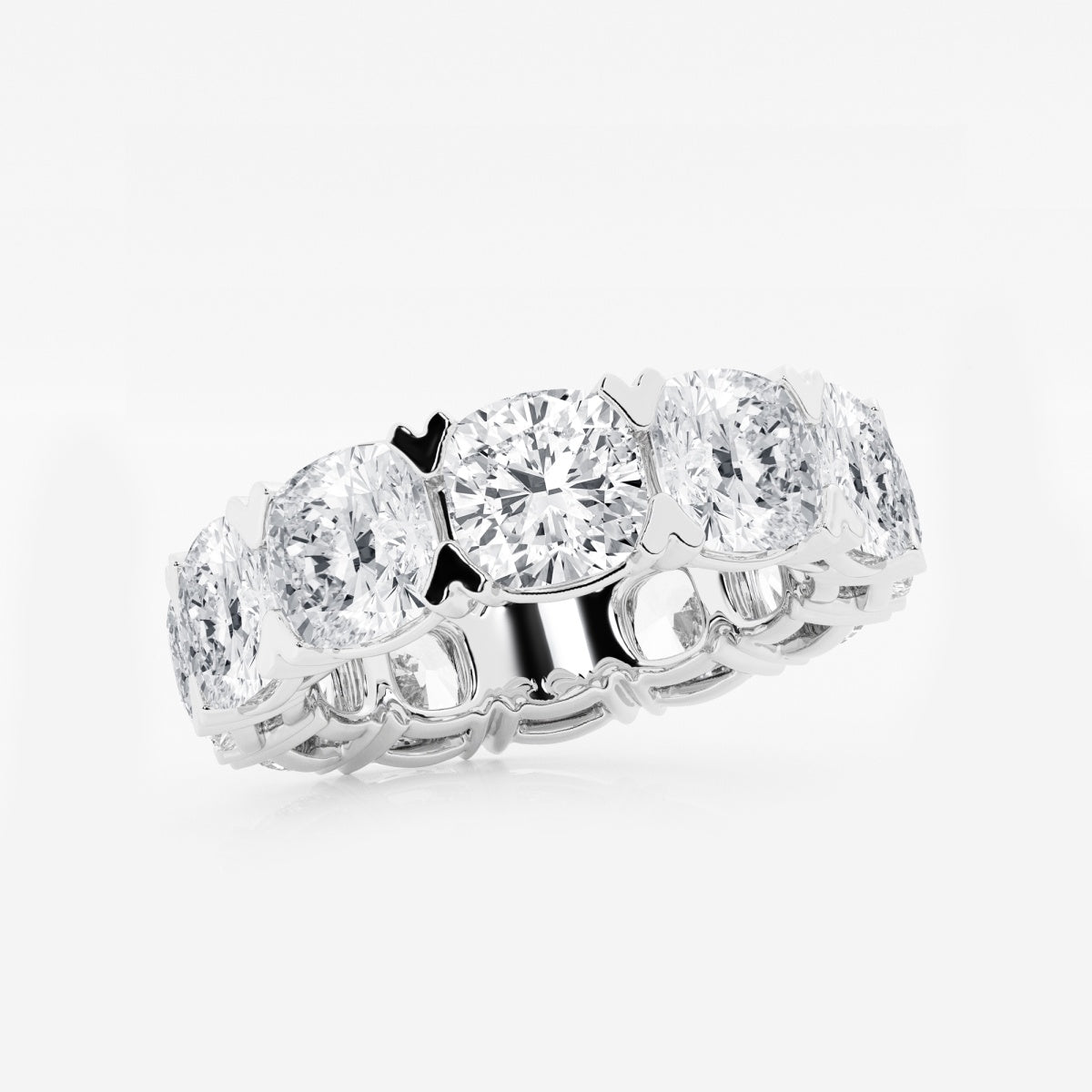 Evangeline - Bold V-Prong Design Wedding Ring