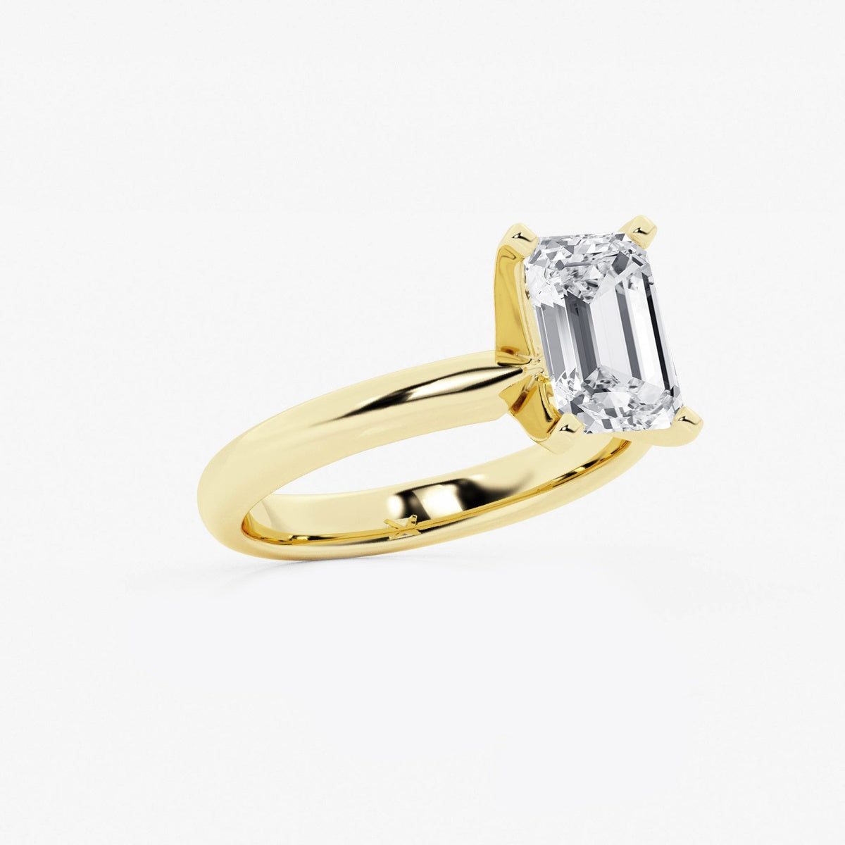 Isabella - Classic Solitaire Engagement Ring