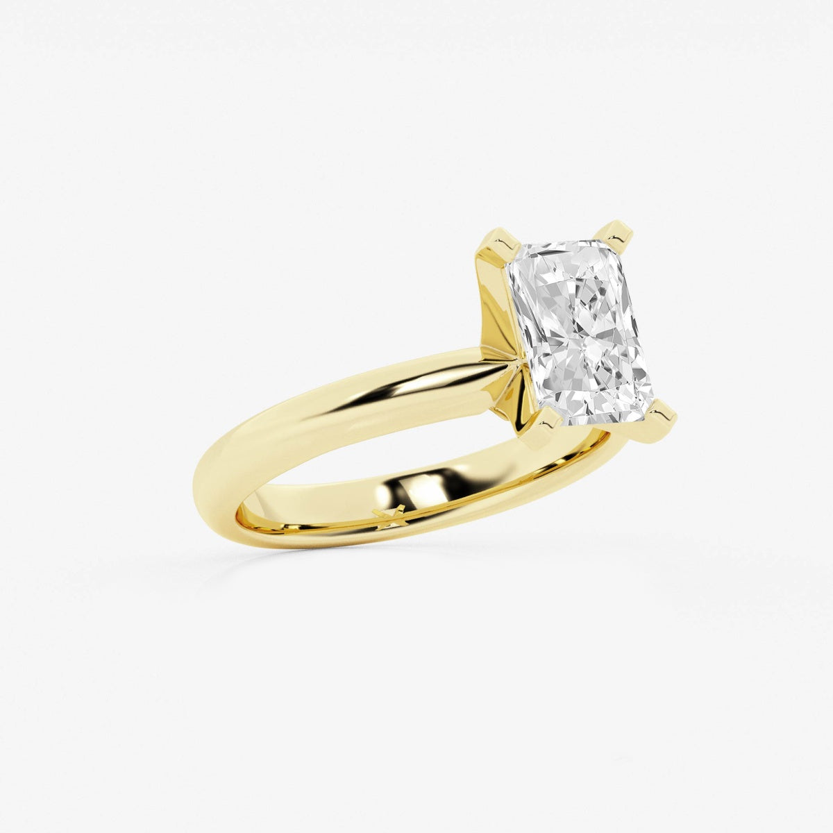 Isabella - Classic Solitaire Engagement Ring