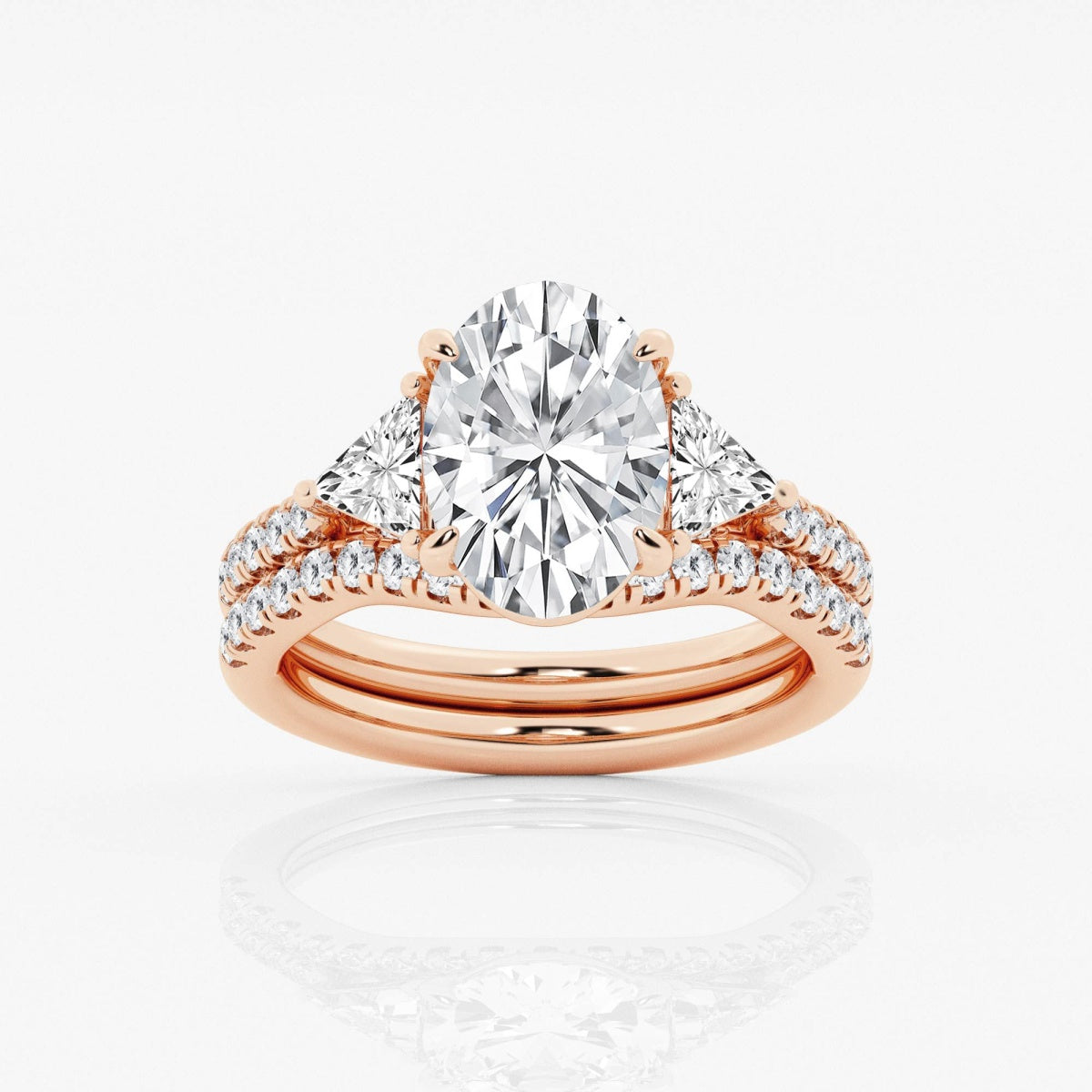 Isla - Three-Stone Bridal Set Engagement Ring