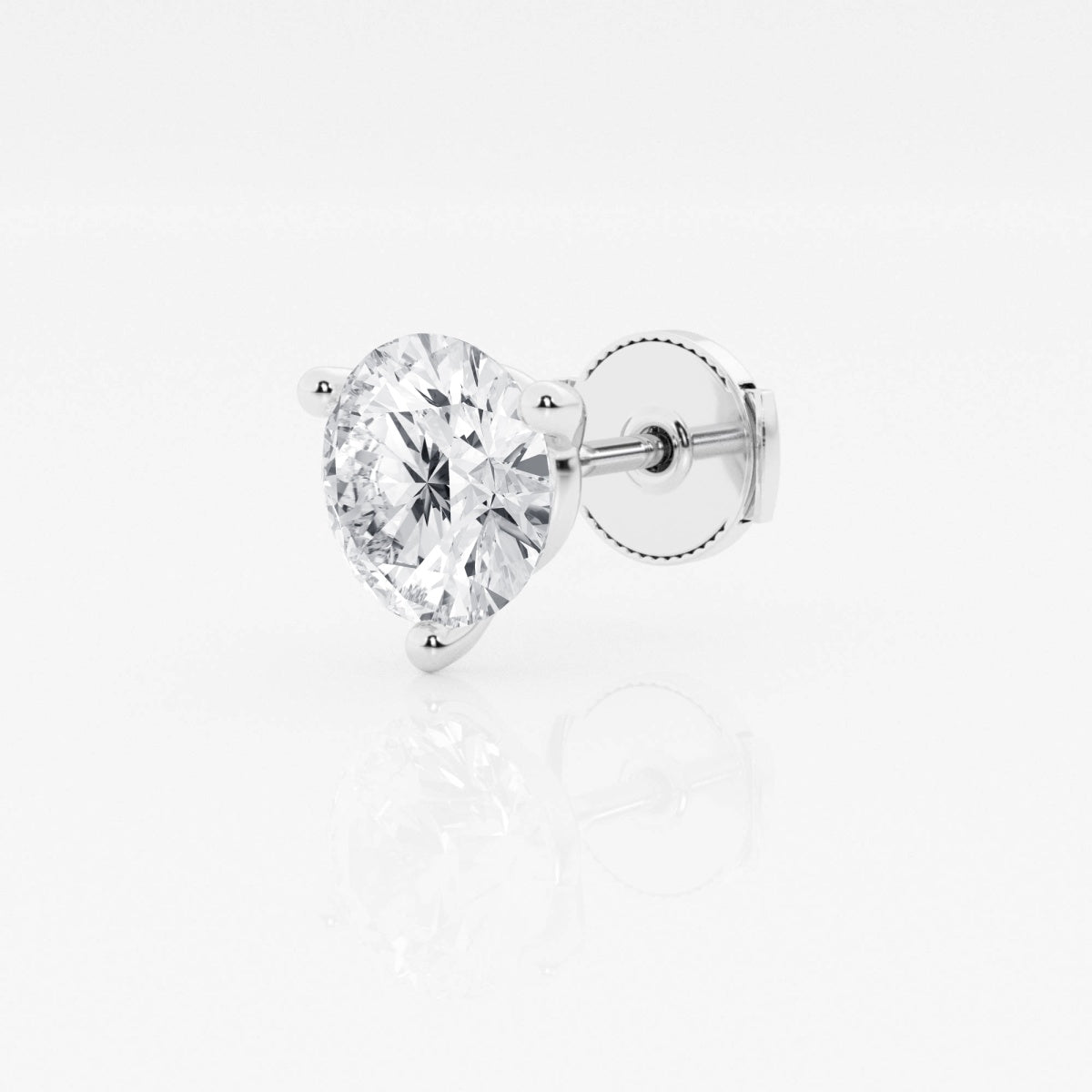 Lara - Radiant Three-Prong Style Earrings