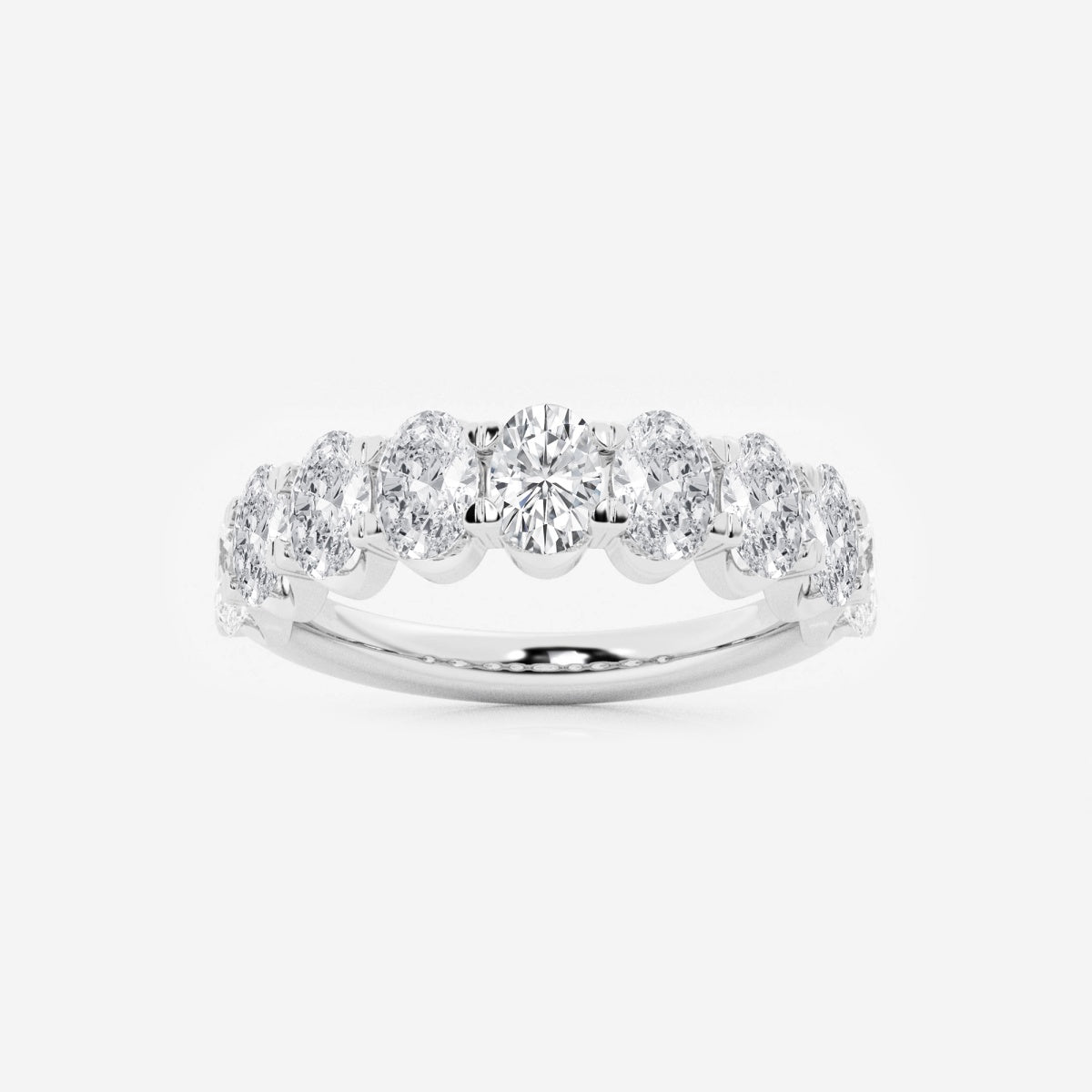 Sophia - Graceful Oval Design Wedding Ring